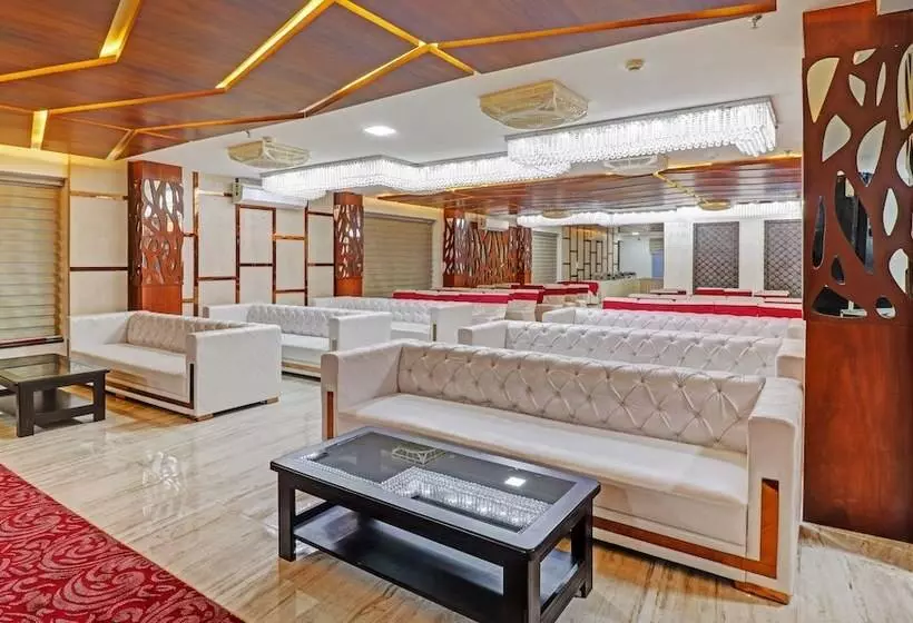 هتل Treebo Kanopy Greens