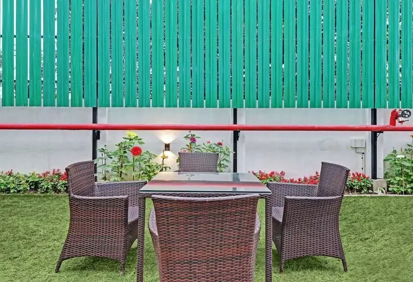 هتل Treebo Kanopy Greens