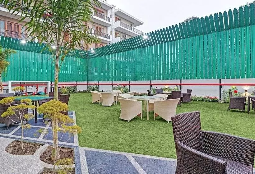 هتل Treebo Kanopy Greens