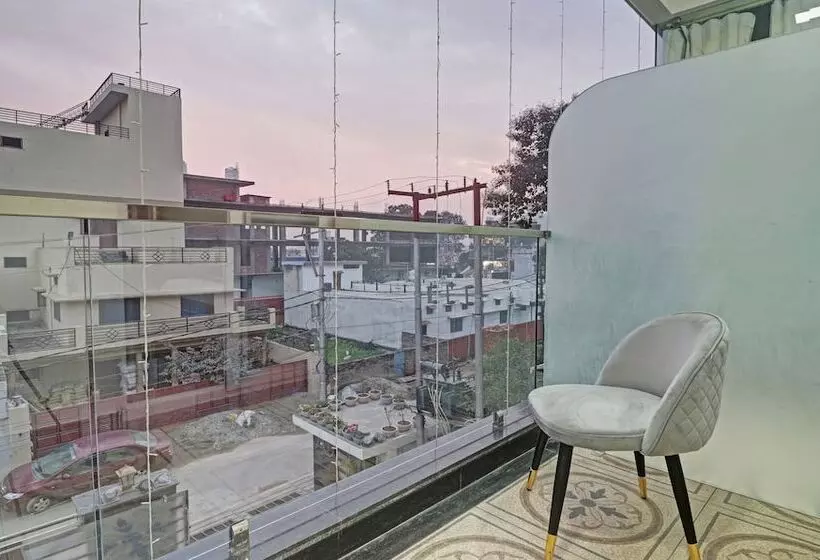 هتل Treebo Kanopy Greens