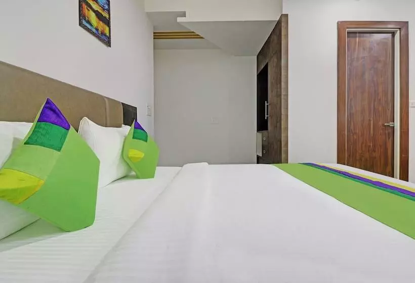 هتل Treebo Kanopy Greens