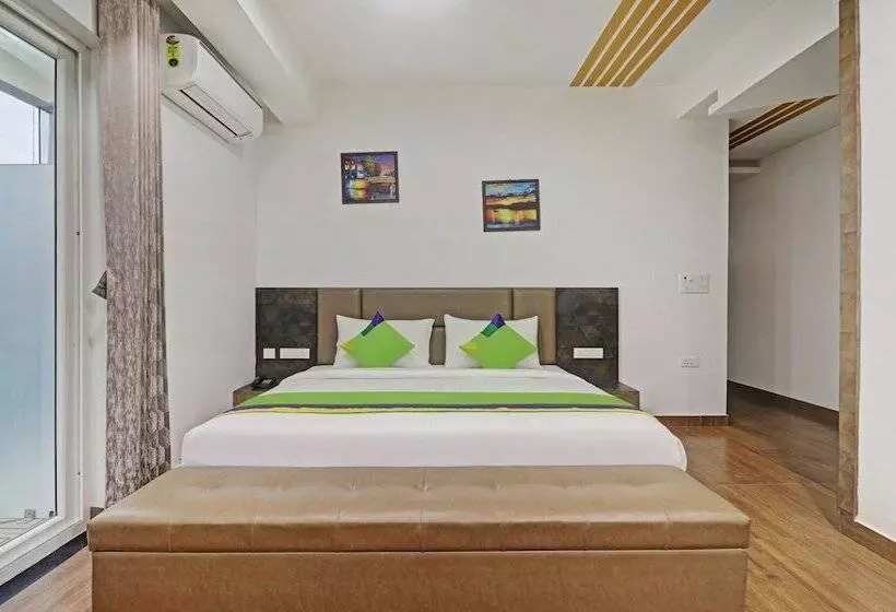 هتل Treebo Kanopy Greens