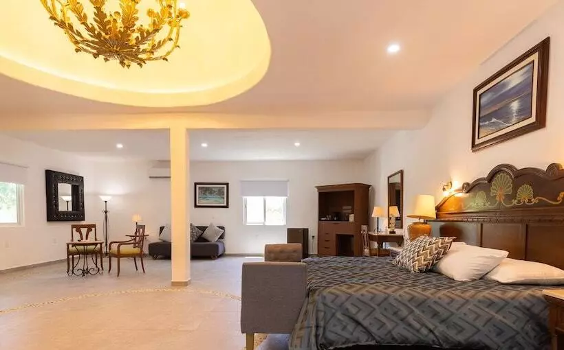 Tsaakik Jungle Hotel & Spa   Adults Only