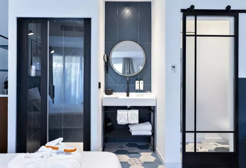 هتل Victoria Boutique