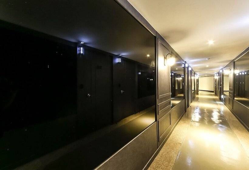 فندق على الطريق Gumi Indong Hotel Top