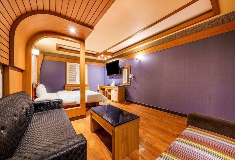 Motel Pyeongchon Coa And 2060