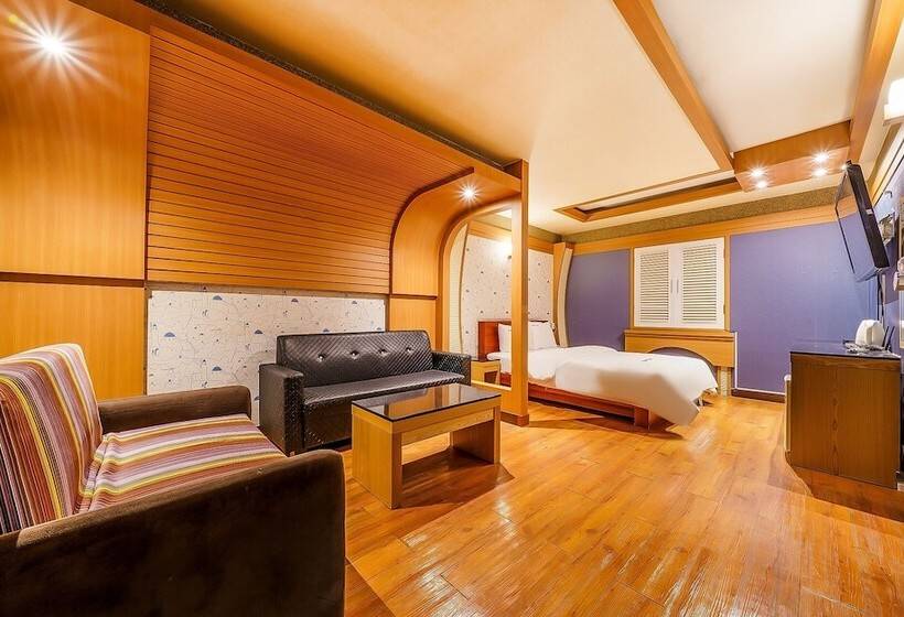 Motel Pyeongchon Coa And 2060