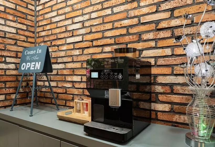 مُتل Pyeongtaek Station Gallery