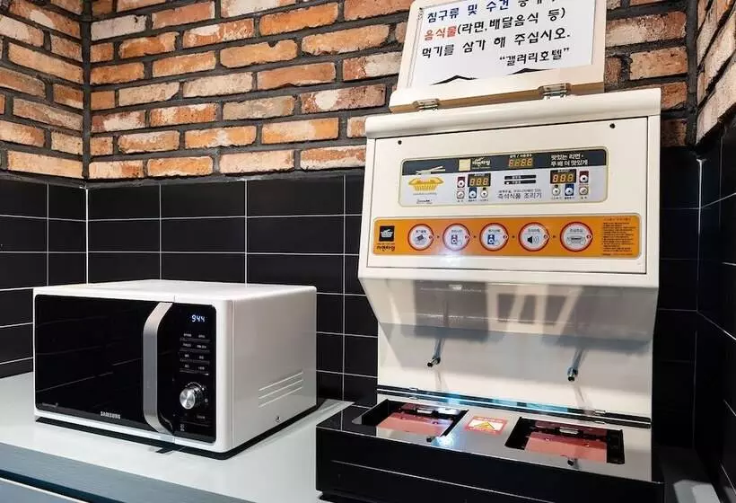 مُتل Pyeongtaek Station Gallery