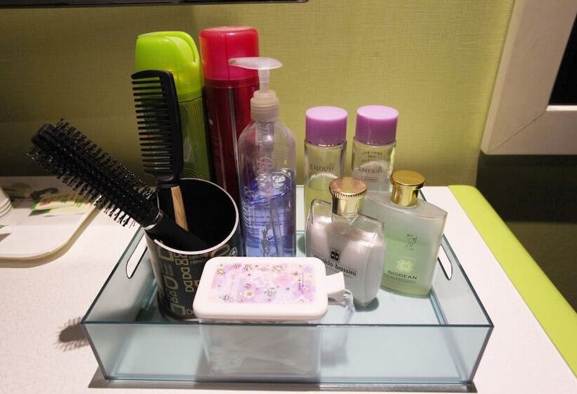 מוטל Suwon Legend