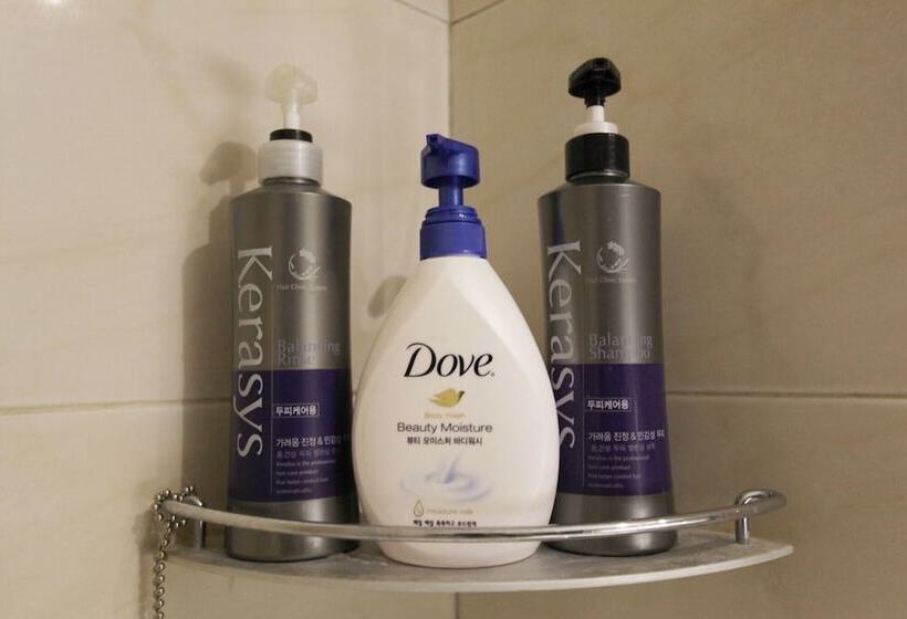 מוטל Suwon Legend