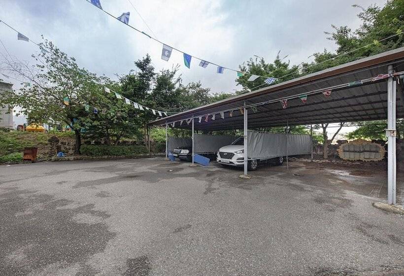 فندق على الطريق Yesan Shinwon Parktel