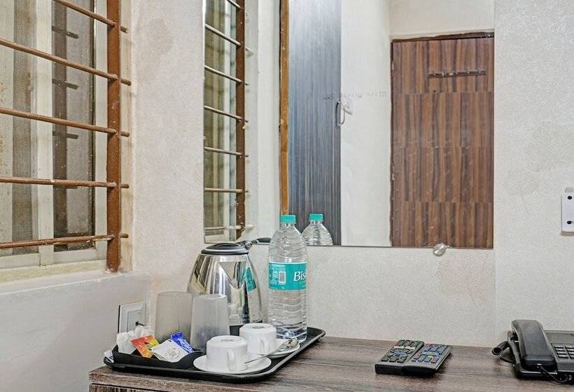 Pensão Treebo Alankar Hoshangabad Road