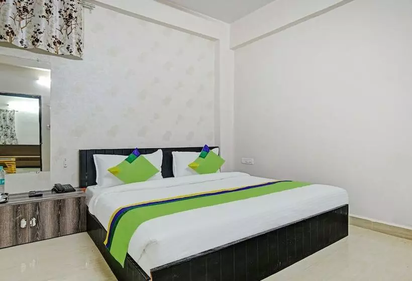 Majatalo Treebo Alankar Hoshangabad Road