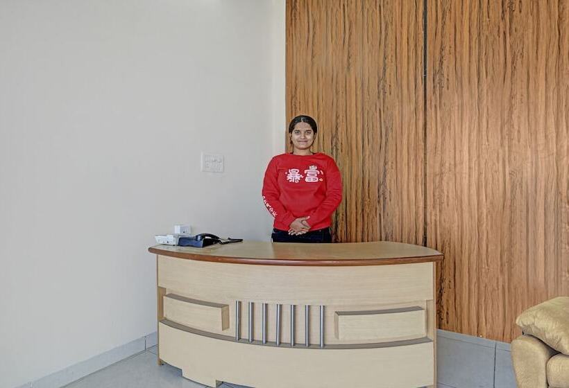 Pensão Treebo Alankar Hoshangabad Road