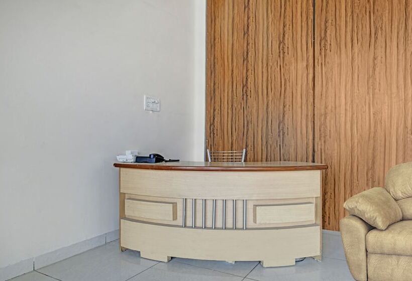 Pensão Treebo Alankar Hoshangabad Road