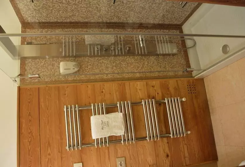 ベッドアンドブレックファースト Dolomiti Pinzolo