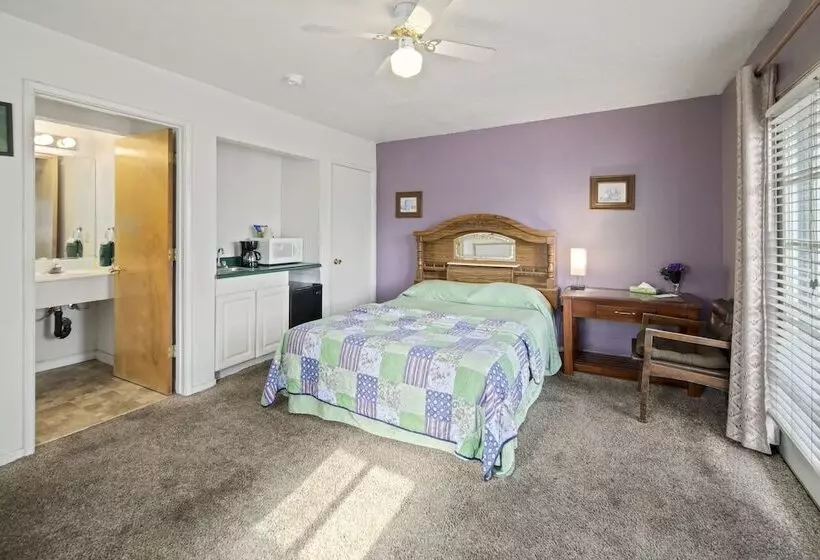 Aamiaismajoitus (B&B) The 10th Green Inn