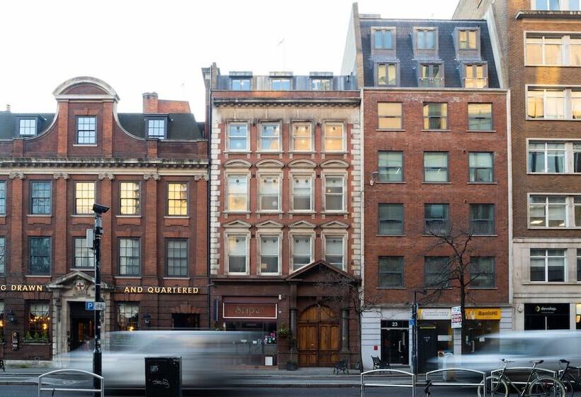 Bob W Tower Of London