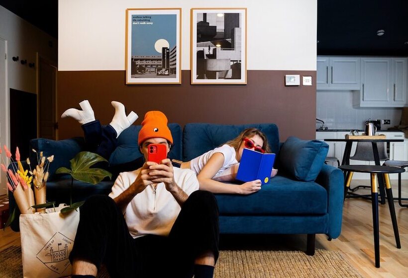 Bob W Tower Of London