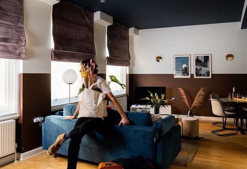 Bob W Tower Of London