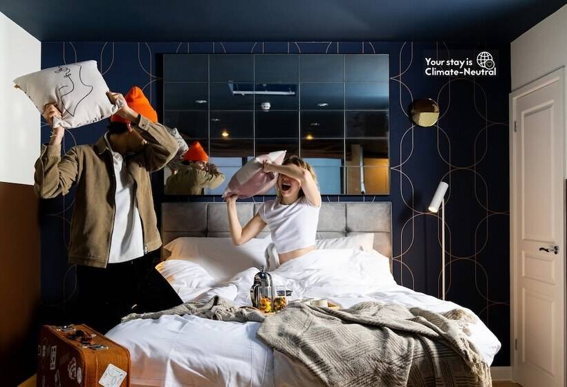 Bob W Tower Of London