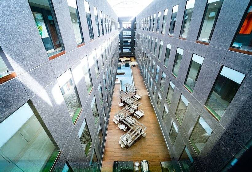 Essentia Luxury Hotel Indore