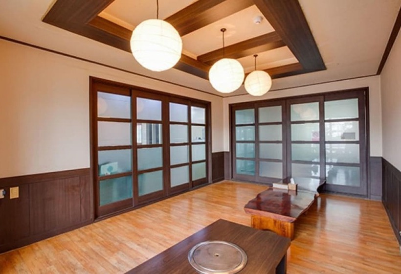 Ganghwado Milmulttae Hoetjip Pension