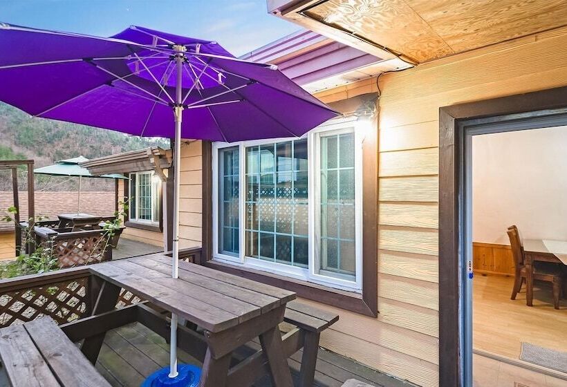 Gangneung Sinami68 Pension