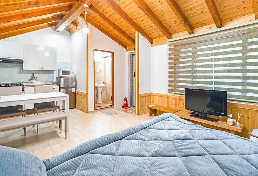 Gangneung Sinami68 Pension