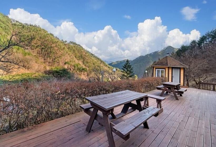 Gangneung Sinami68 Pension