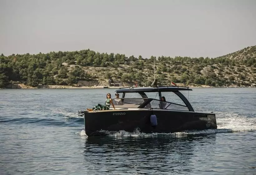 Armerun Heritage Hotel & Residences