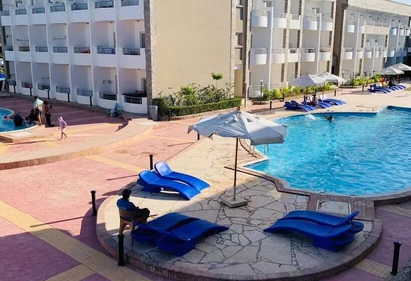 هتل Cecilia Hurghada