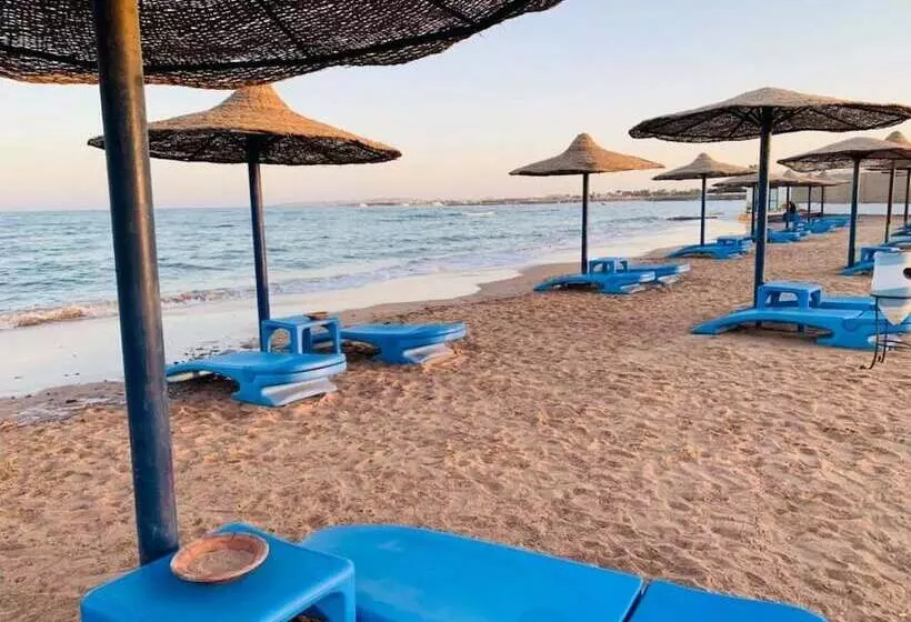 هتل Cecilia Hurghada