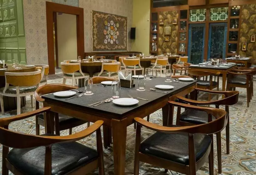 Hotelli Clarks Inn Suites Kangra