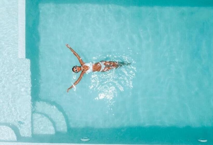 فندق Collini Suites & Villas Mykonos