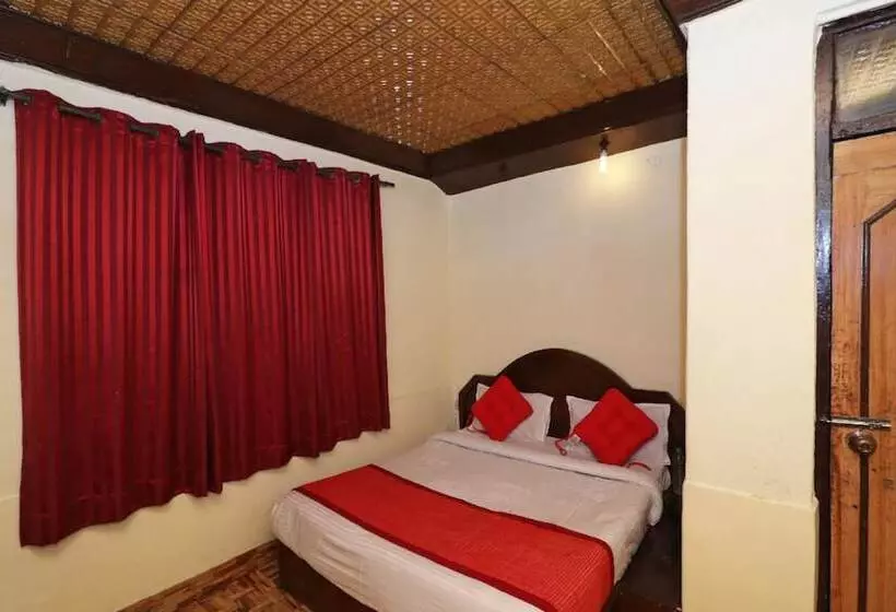 ホテル Goroomgo New Bharat Nainital