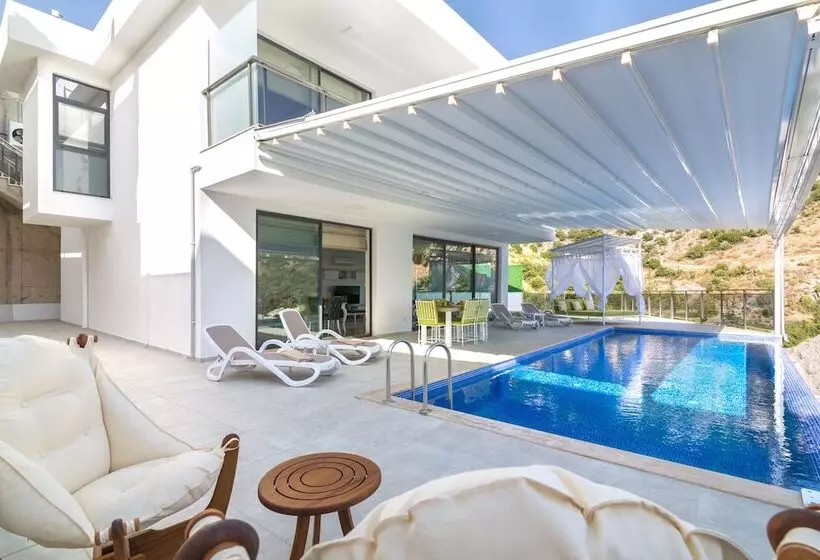 Hotelli İnfinity Village