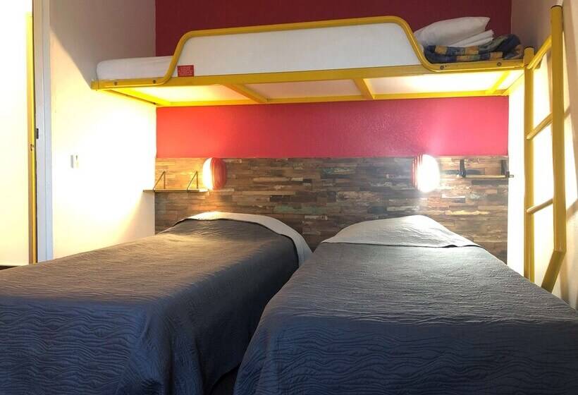 Hotel Kyriad Direct Macon Sud