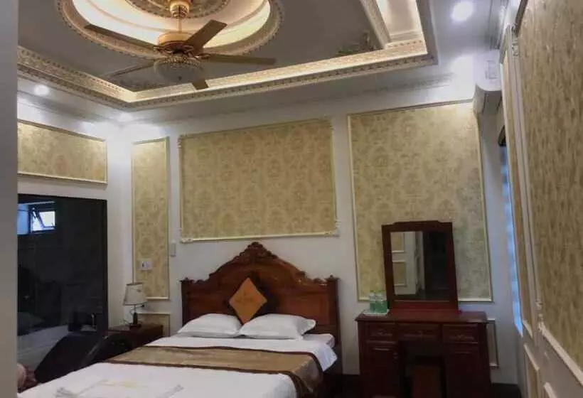 هتل Nam Phong