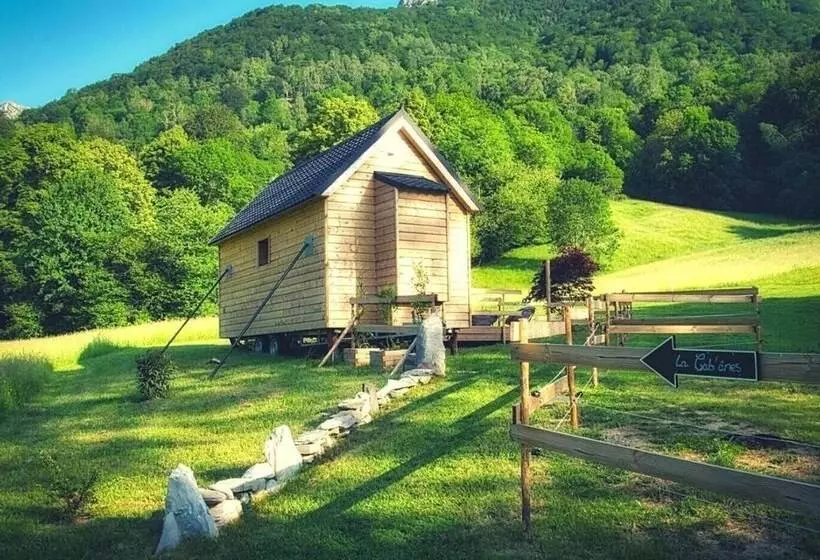 Maaseutuhotelli Cab ânes Du Pibeste