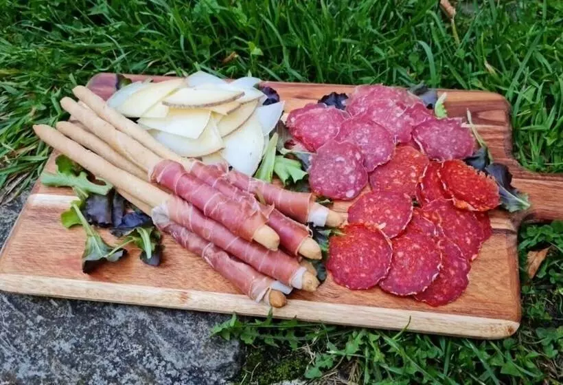 Maaseutuhotelli Cab ânes Du Pibeste