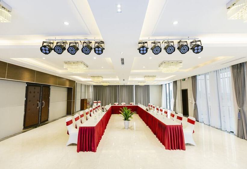 Songlam Waterfront Hotel   藍江酒店