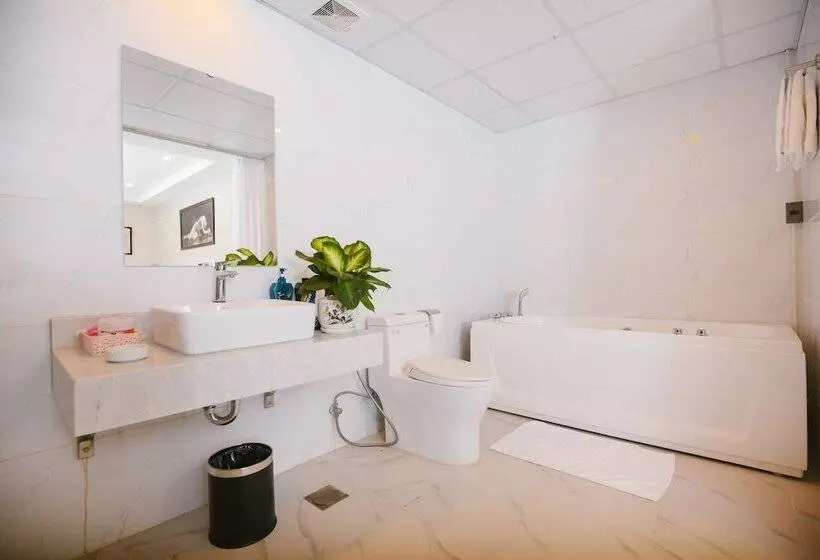 Songlam Waterfront Hotel   藍江酒店