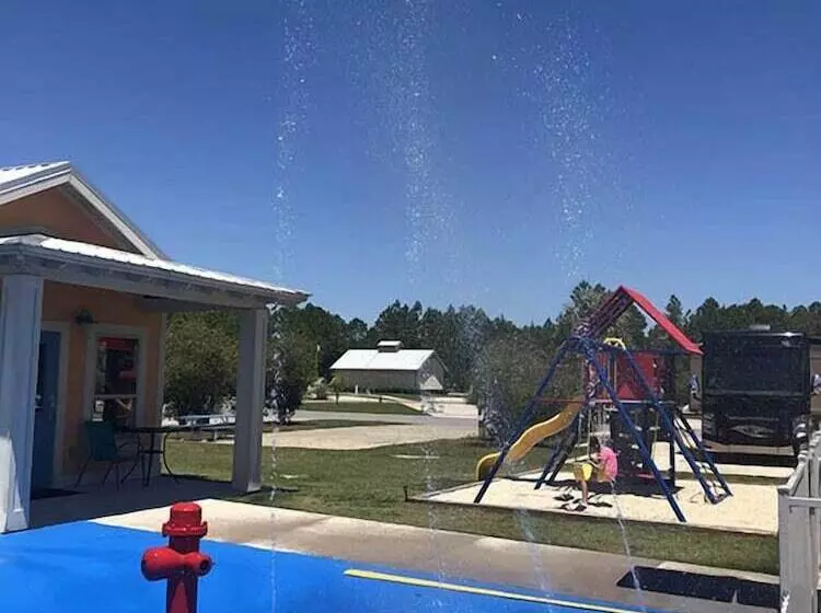 Hotelli Sugar Sands Rv Resort