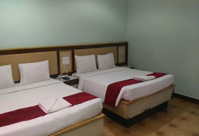 ホテル Vpr Residency