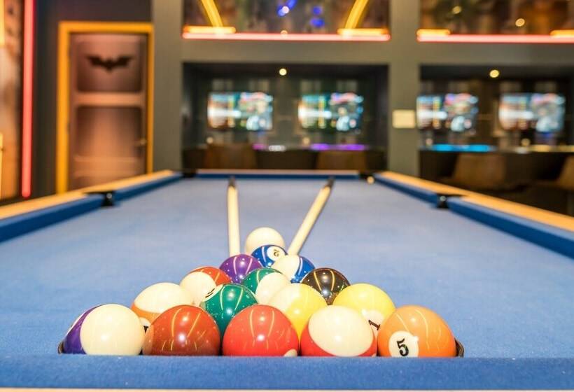 Magical Pool Home, Enchantments Theme Rooms   9bd 5ba 9cg1161