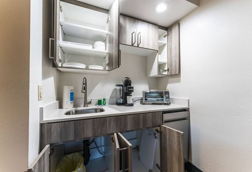 Metro Tempe Apartments