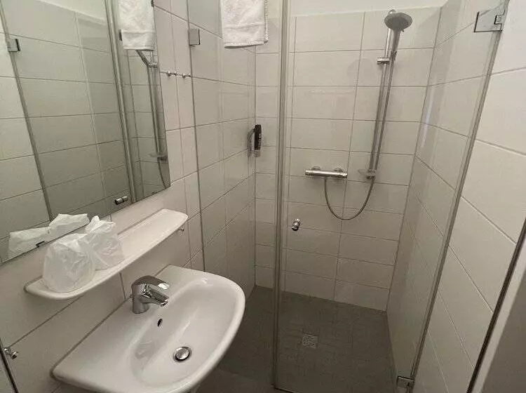 M&m Hotel   Seevetal