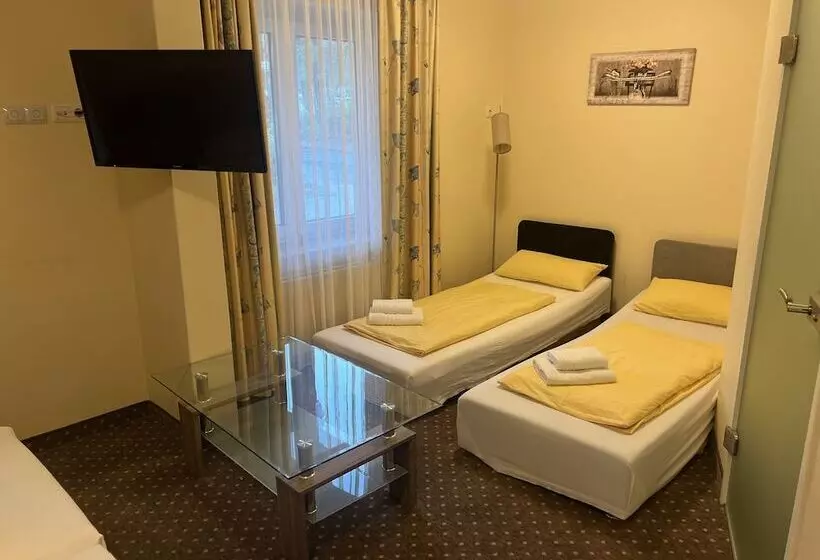 M&m Hotel   Seevetal